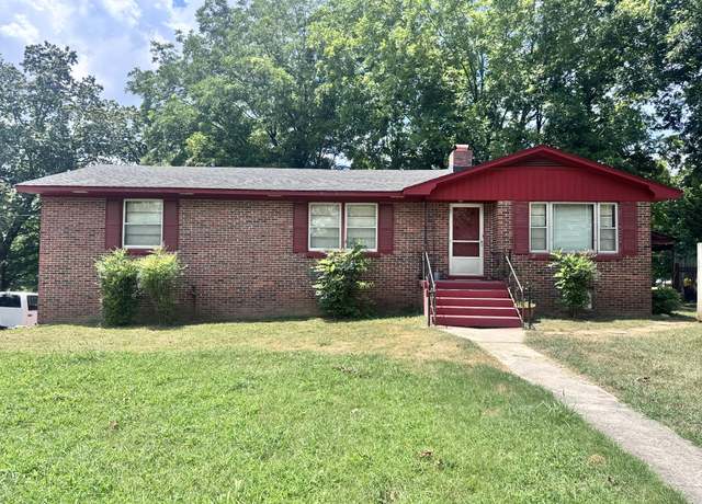 Property at 309 Carol Dr, Columbia, TN 38401, 3 beds, 2 baths