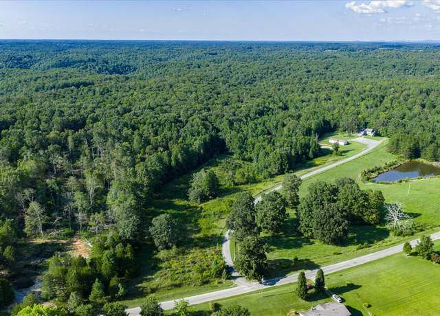 Property at 3916 Indian Mound Rd, Sparta, TN 38583, 5 beds, 4 baths