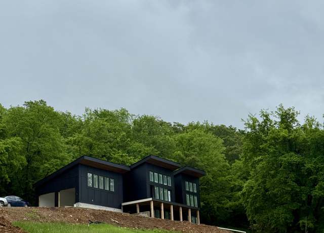 Property at 1320 Rambo Hollow Rd, Lewisburg, TN 37091, 3 beds, 3.5 baths