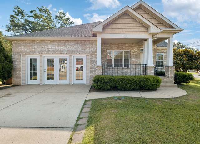 Property at 4000 Hollis Hill Dr, Nashville, TN 37211, 3 beds, 2 baths