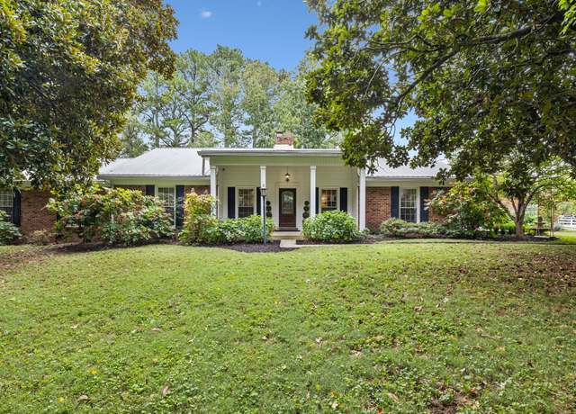 Property at 2641 Buckner Rd, Thompsons Station, TN 37179, 3 beds, 3.5 baths