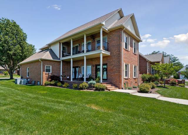 Property at 1700 Fairway Dr, Cookeville, TN 38501, 3 beds, 3 baths