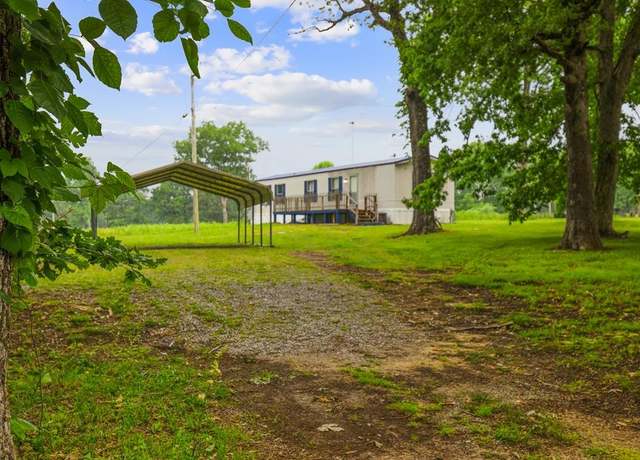 Property at 161 Kingwood Dr, Sparta, TN 38583, 2 beds, 2 baths