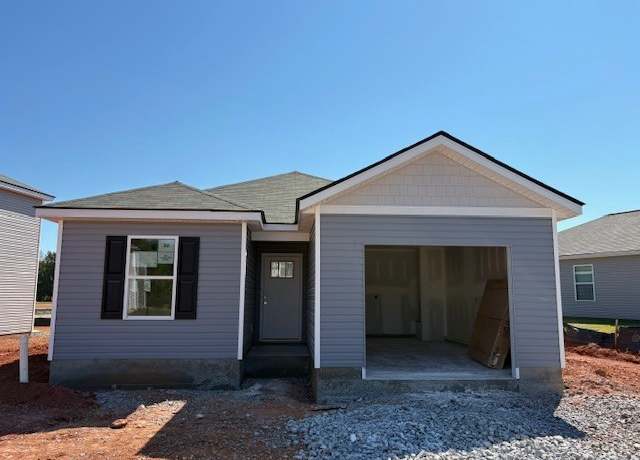 Property at 509 Cloudland Dr, Portland, TN 37148, 3 beds, 2 baths