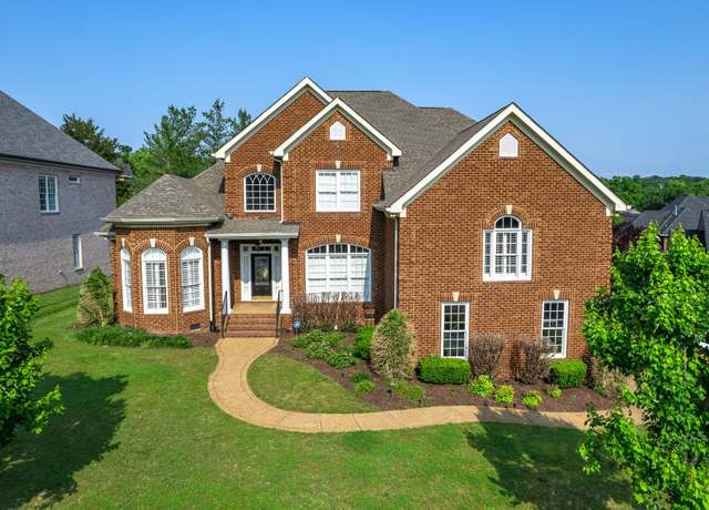 Property at 602 Firefox Dr, Brentwood, TN 37027, 4 beds, 3 baths