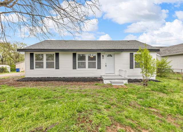 Property at 106 Butler Ave, Shelbyville, TN 37160, 4 beds, 2.5 baths