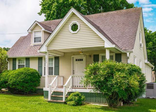 Property at 115 East Ave, Goodlettsville, TN 37072, 3 beds, 2 baths