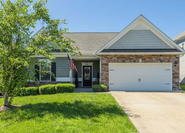 Property at 979 Carnation Dr, Spring Hill, TN 37174, 3 beds, 2 baths