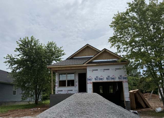 Property at 132 Alabama Ave, Oak Grove, KY 42262, 3 beds, 2 baths