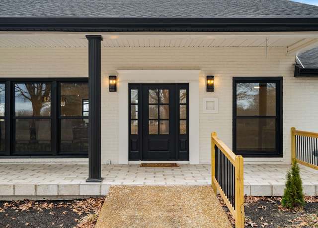 Property at 1015 Jump Off Rd, Bon Aqua, TN 37025, 4 beds, 4.5 baths