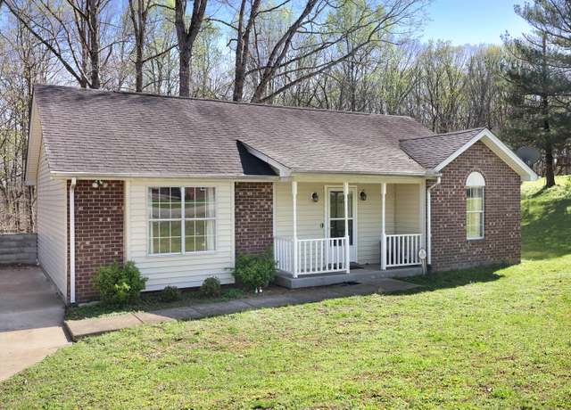 Property at 1008 Willowbank Ct, Ashland City, TN 37015, 3 beds, 2 baths