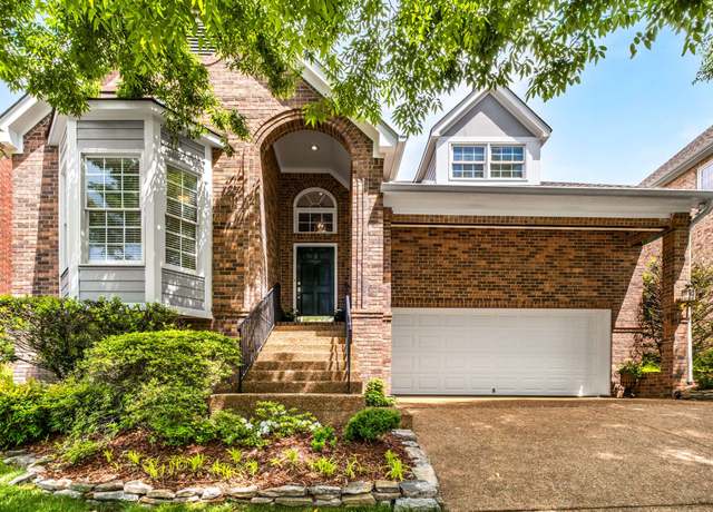 Property at 433 Cumberland Pl, Nashville, TN 37215, 3 beds, 3.5 baths