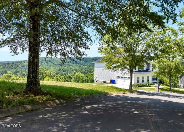 Property at 123 Pineberry Rd E, Oak Ridge, TN 37830