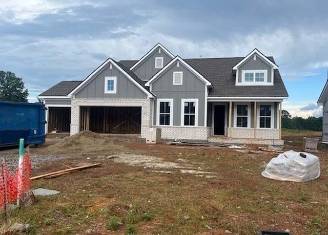 Property at 1110 Essem Dr, Murfreesboro, TN 37130, 4 beds, 3.5 baths