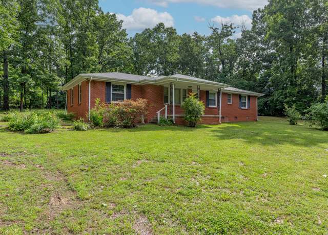 Property at 7111 Harrison Dr, Fairview, TN 37062, 3 beds, 1.5 baths
