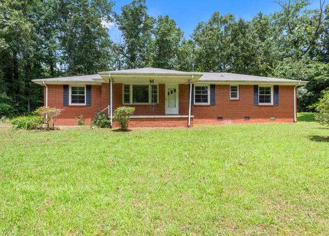 Property at 7111 Harrison Dr, Fairview, TN 37062, 3 beds, 1.5 baths