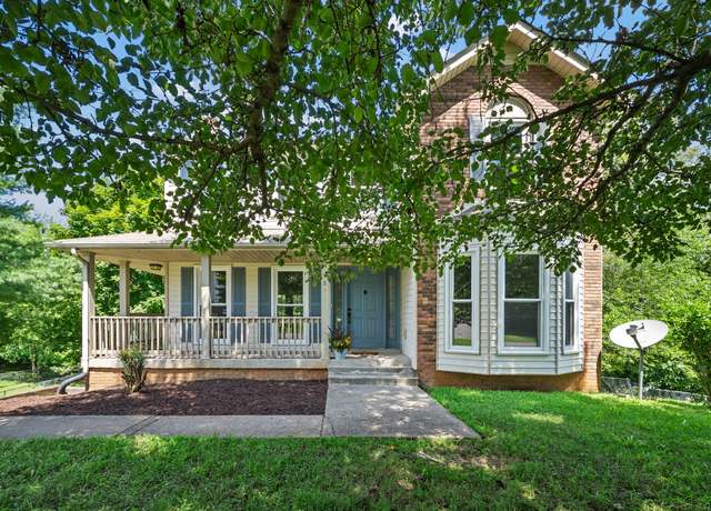 Property at 489 Bamburg Dr, Clarksville, TN 37040, 3 beds, 2.5 baths