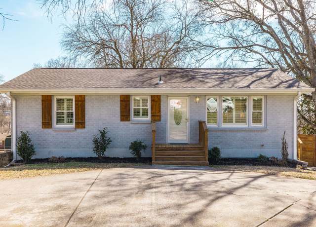 Property at 707 Elba Dr, Goodlettsville, TN 37072, 3 beds, 2 baths