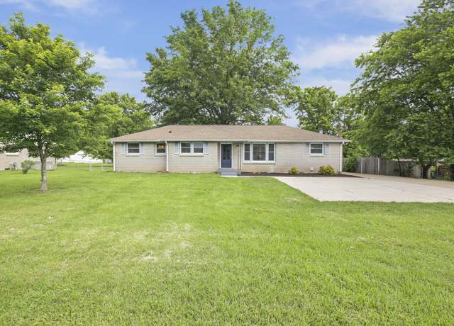 Property at 415 Clearview Dr, Smyrna, TN 37167, 3 beds, 1.5 baths