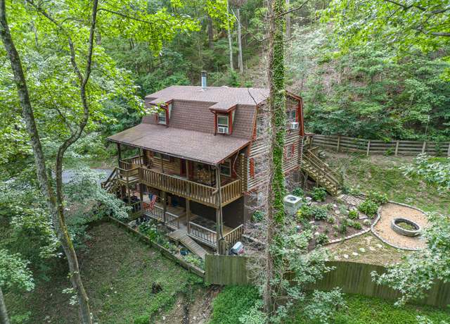Property at 1071 Millers Creek Rd, Goodlettsville, TN 37072, 4 beds, 2 baths