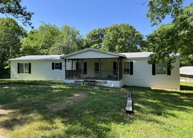 Property at 1984 Taylor Ln, Centerville, TN 37033, 4 beds, 2 baths