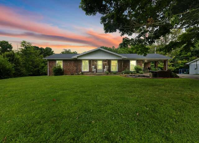 Property at 1512 Pleasant Grove Rd, Westmoreland, TN 37186, 3 beds, 1.5 baths