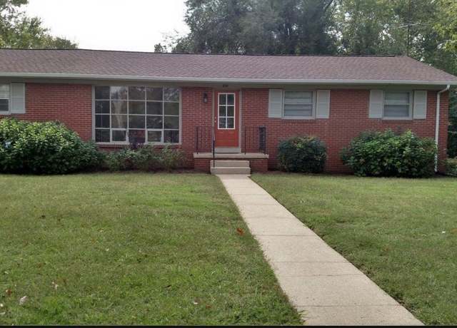 Property at 204 Blue Ribbon Pkwy, Shelbyville, TN 37160, 3 beds, 2 baths