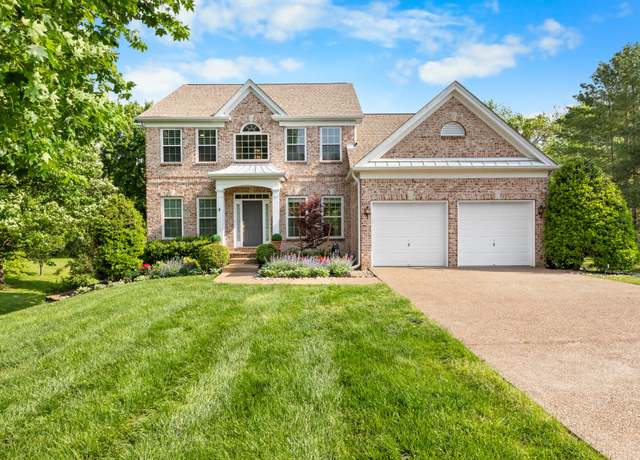 Property at 9404 Dove Field Ct, Brentwood, TN 37027, 5 beds, 3.5 baths