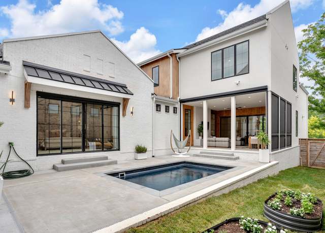 Property at 1702 Electric Ave, Nashville, TN 37206, 5 beds, 4.5 baths
