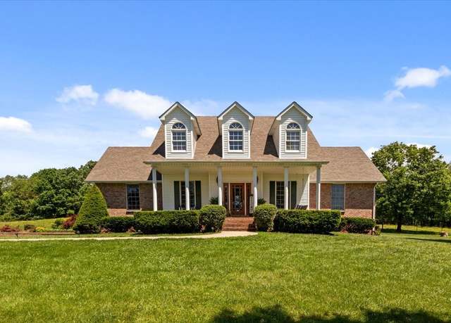 Property at 495 Baker Rd, Dickson, TN 37055, 4 beds, 4 baths