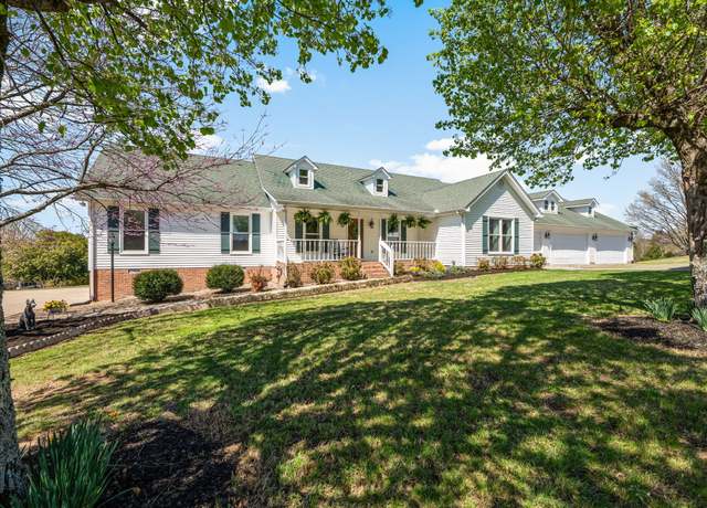 Property at 185 Crest Dr, Lynchburg, TN 37352, 5 beds, 2 baths
