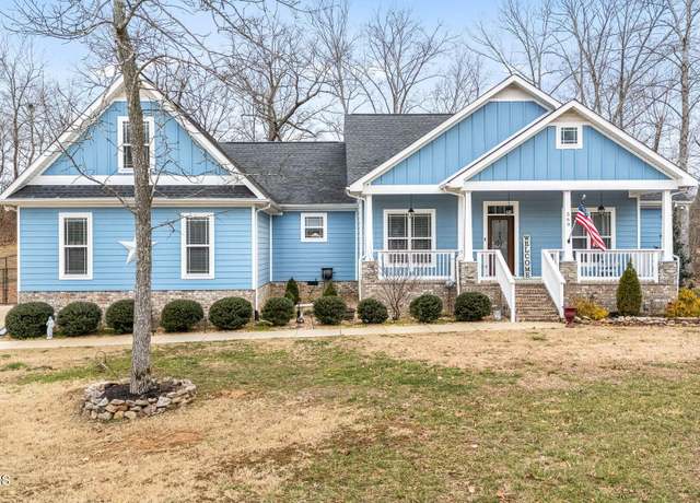 Property at 569 Station Circle Cir, Tullahoma, TN 37388, 3 beds, 2.5 baths