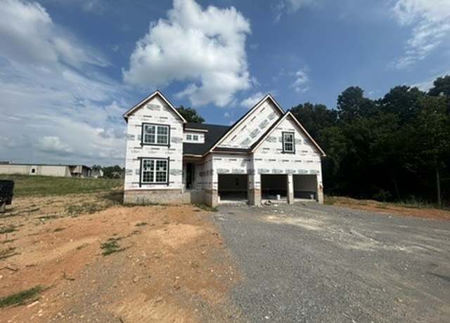 Property at 1417 Rooster Ridge Rd, Pleasant View, TN 37146, 3 beds, 2.5 baths