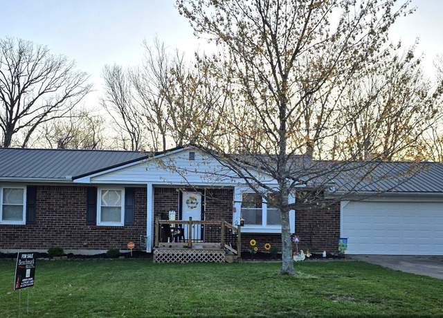 Property at 3432 Smoky Mountain Dr, Lexington, KY 40515, 3 beds, 1.5 baths