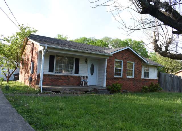 Property at 7111 Stroop Ln, Murfreesboro, TN 37129, 3 beds, 2 baths