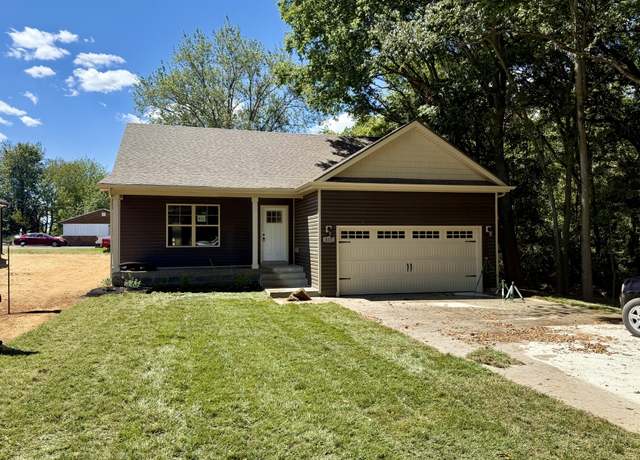 Property at 413 Stein St, Oak Grove, KY 42262, 3 beds, 2 baths