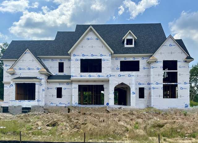 Property at 1663 Heartwood Ln, Brentwood, TN 37027, 5 beds, 6 baths
