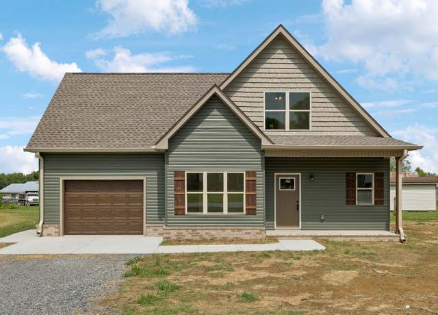 Property at 1108 Flippin Dr, Lafayette, TN 37083, 3 beds, 2 baths