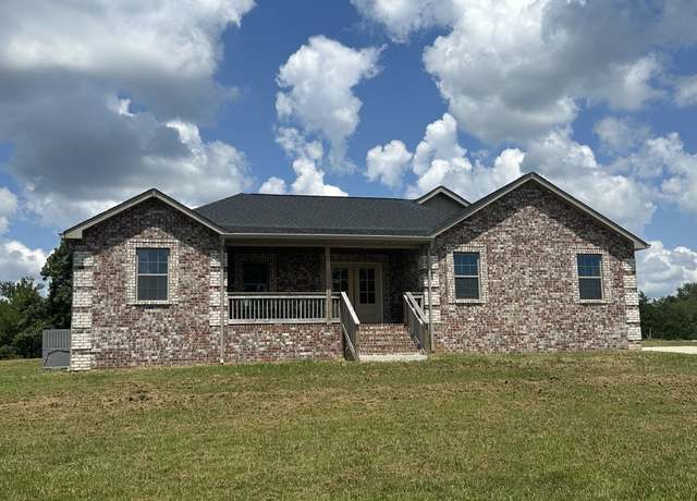 Property at 120 Freeland Rd, Portland, TN 37148, 3 beds, 2 baths