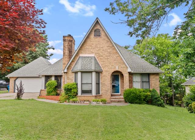 Property at 708 Brushy Ridge Dr, La Vergne, TN 37086, 3 beds, 2 baths