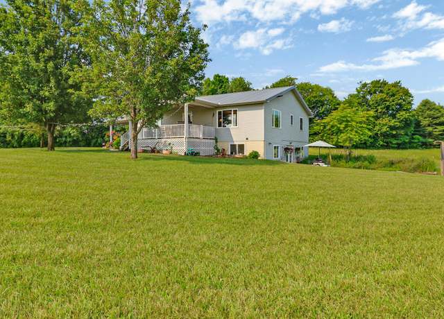 Property at 4250 Standing Rock Rd, Jamestown, TN 38556, 6 beds, 4 baths