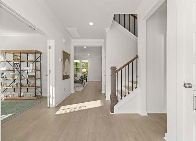 Property at 2041 Daniel Johnson Way, Clarksville, TN 37043, 5 beds, 4.5 baths