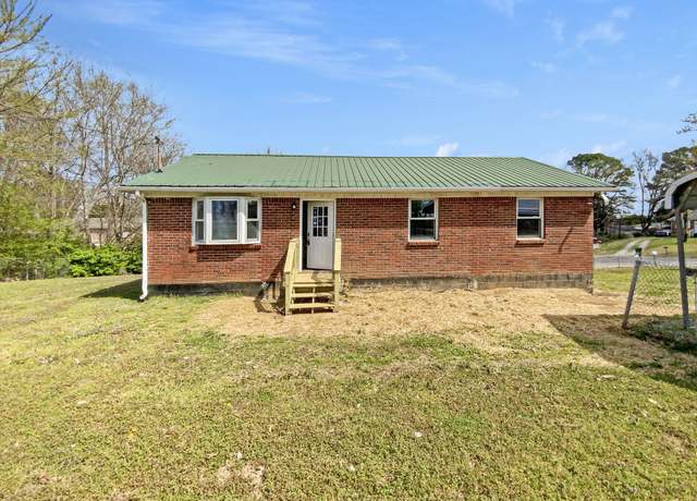 Property at 615 Lafayette Ct, Clarksville, TN 37042, 3 beds, 1 bath