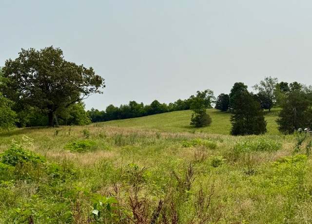 Property at 1 Riddle Rd, Shelbyville, TN 37160