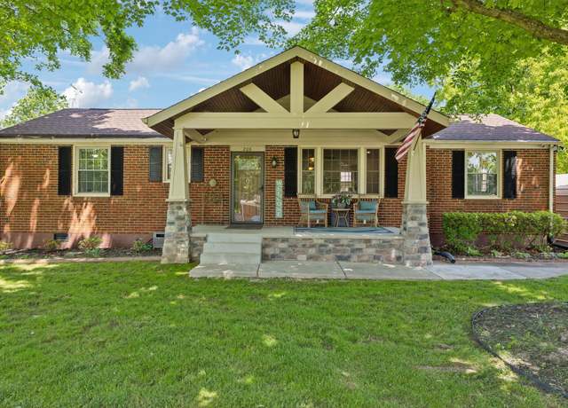 Property at 206 Evergreen Dr, Columbia, TN 38401, 3 beds, 2 baths