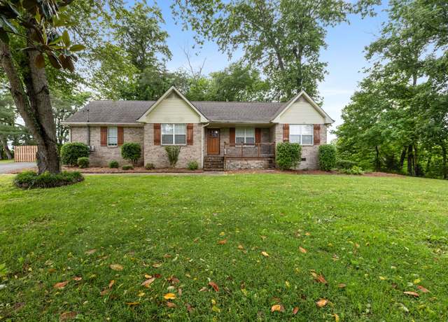 Property at 1054 Cragfront Est Loop, Gallatin, TN 37066, 4 beds, 3 baths