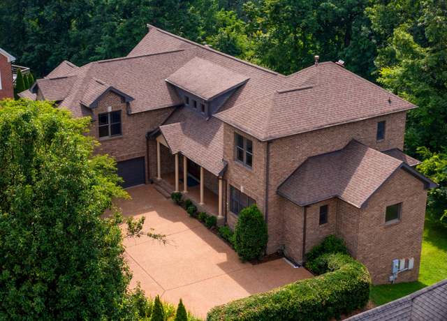 Property at 808 Saussy Ct, Nashville, TN 37205, 5 beds, 6 baths
