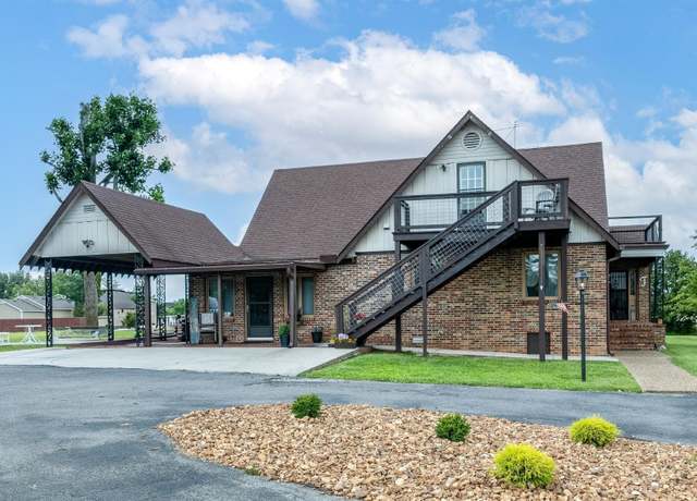 Property at 4657 Smithville Hwy, Mcminnville, TN 37110, 4 beds, 3 baths