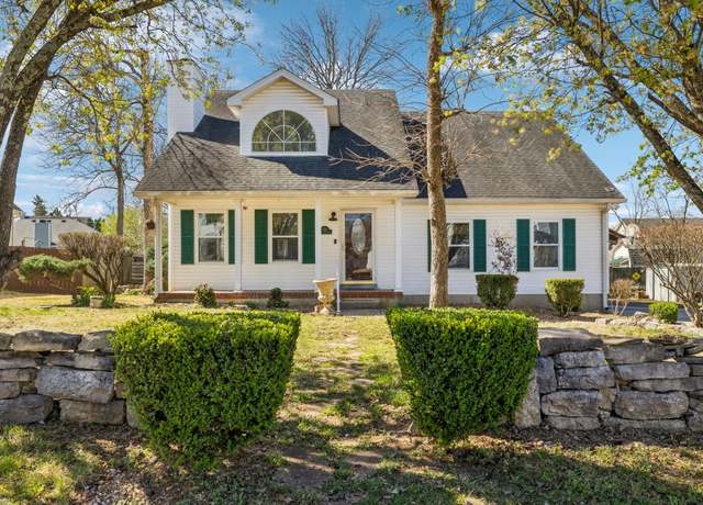 Property at 702 Little John Cv, La Vergne, TN 37086, 3 beds, 3 baths