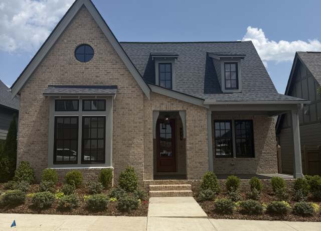 Property at 319 Deep Creek Dr, Spring Hill, TN 37174, 4 beds, 4 baths